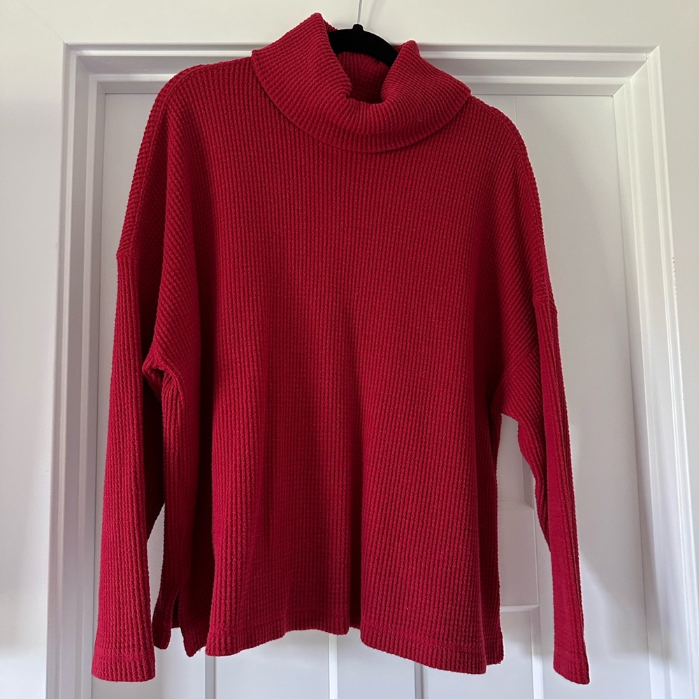 Red ON Turtleneck Sweater - Med